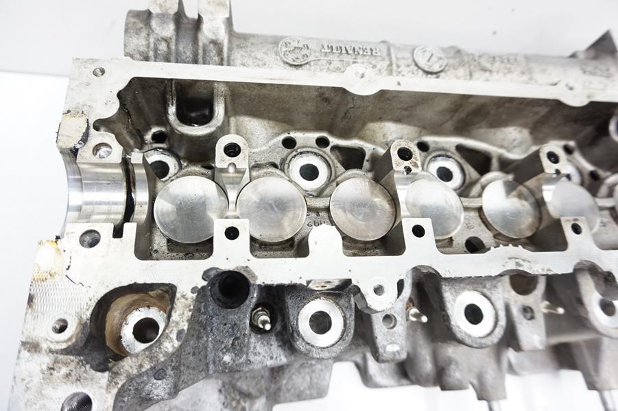 Si̇li̇ndi̇r Kapaği Renault Clio II 02> Clio III 05> Kangoo 08> Megane II 05> Scenic II 05> Thalia 05> Modus 05> Dacia Logan 07> Sandero 08> 1.5dci K9k Euro 4