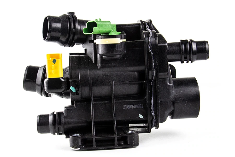 Termostat Komple Astra L-Corsa F-Mokka-Crossland-Grandland-Combo E-P208 I-II-P2008 I-II-P3008-P308 II-P5008-P508-Partner-Rifter-Berlingo-C3 II-C4 Cactus-Picasso-C5 Aircross 1.2 Thp-Puretech Eb2