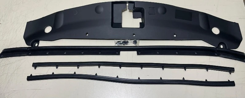 Fi̇ti̇l Seti̇ Muhafaza Bakali̇ti̇ Fiat Egea 1 Ad.ön Tampon Üst Bakali̇ti̇ Kli̇psli̇ 2 Ad. Ön Kapı Kasa Alt Fi̇ti̇li̇ 1 Ad. Motor Kaput Fi̇ti̇li̇