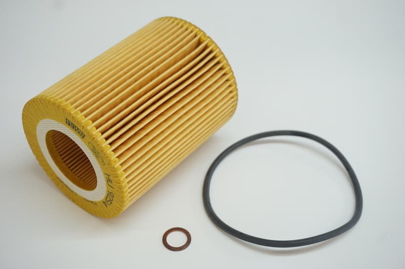 Yağ Filtresi BMW M52 M54 E36 E46 E38 E39 E60 E65 E83 E53 Z3 E36 Z4 E85