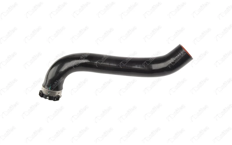 Turbo Hortumu 4 Kat Polyester Kullanilmiştir Volvo V40 Cross Country 526 1.5 T3 15-19