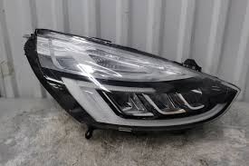 Far Sağ Ledli Clio IV