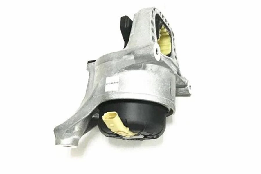 Motor Takozu Sol Orta Audi A4 2.0 TDI 2016>