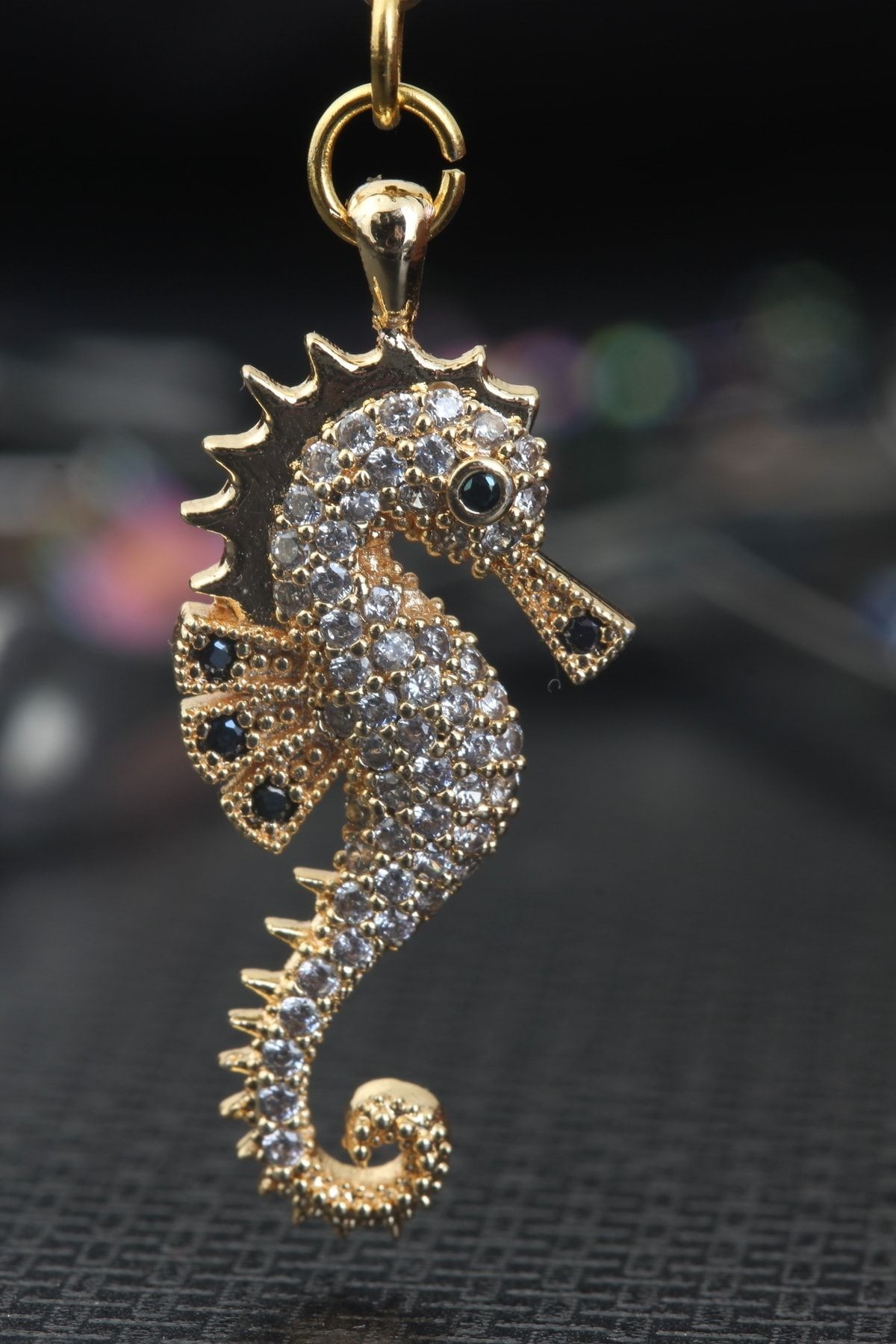 Cerrahi Çelik Zirkon Taşlı Deniz Atı Göbek Piercing Gold