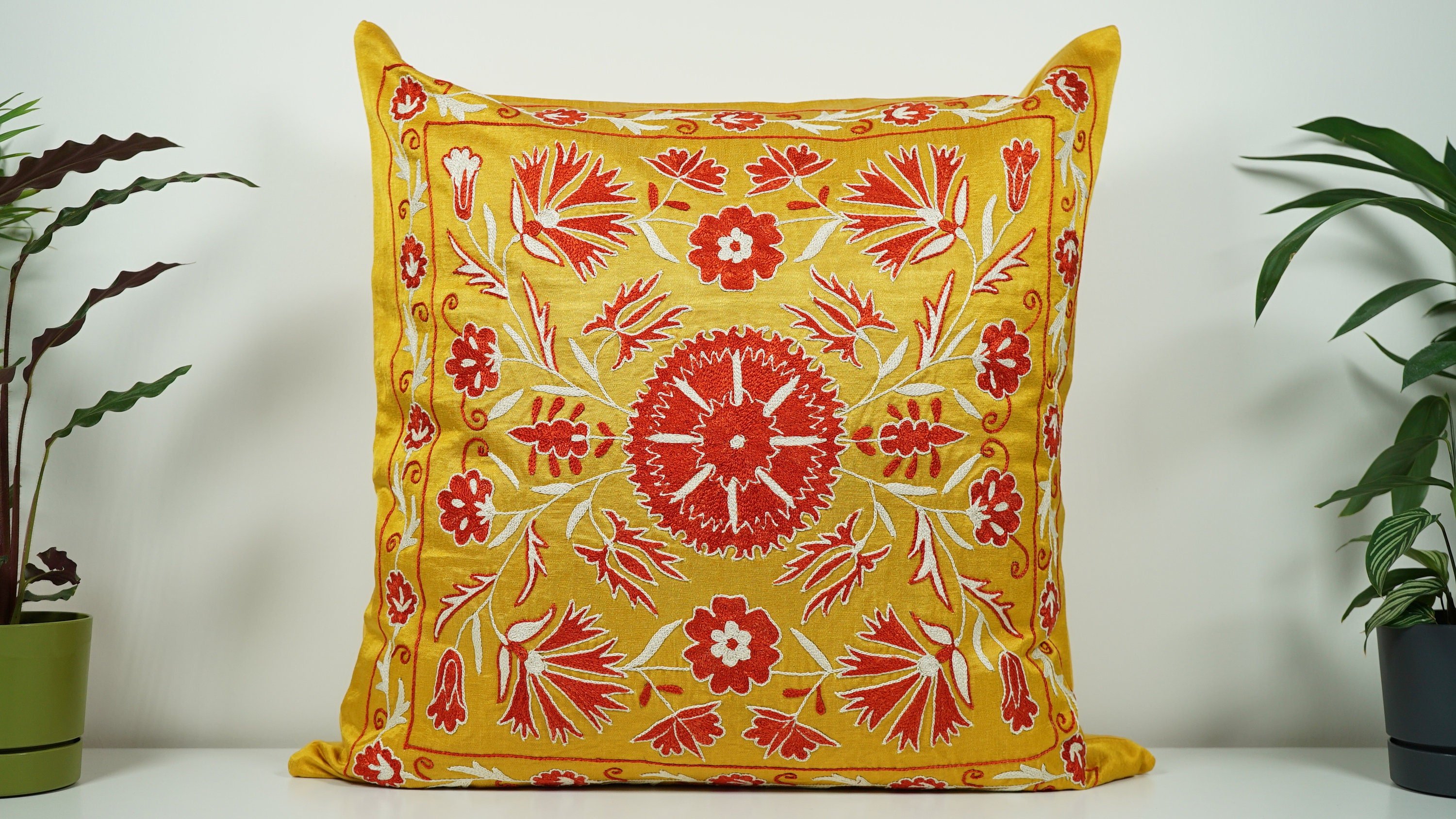 Suzani Pillowcover