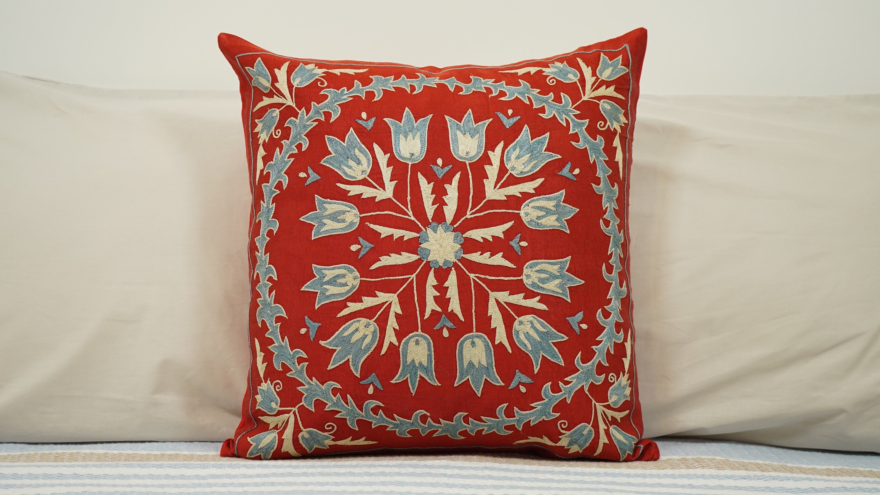 Suzani Pillowcover