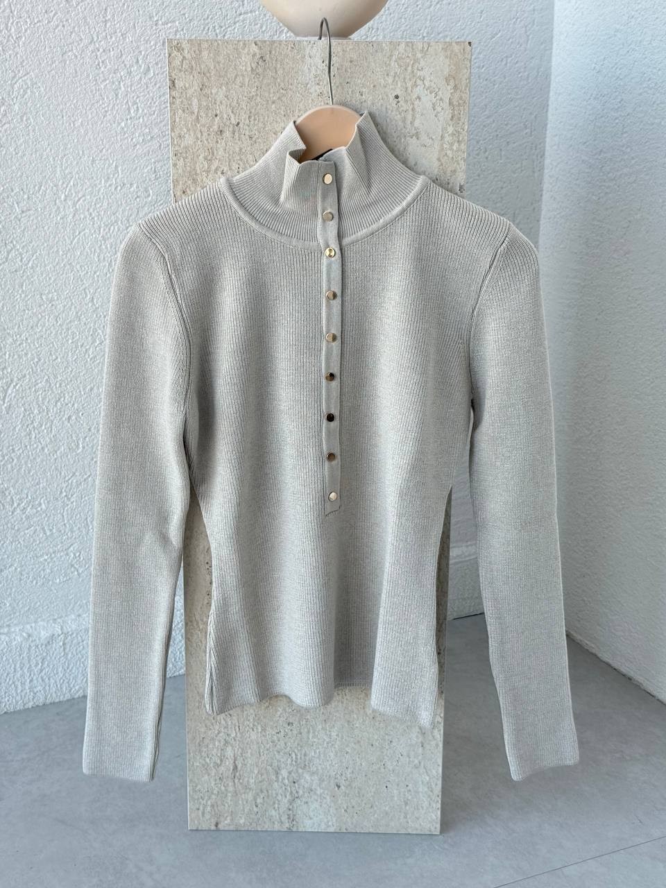 Dik Yaka Çıtçıtlı Triko 10686