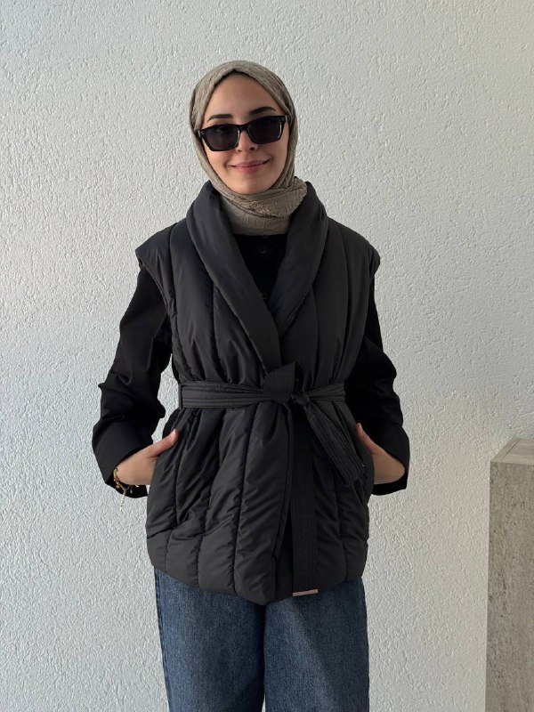 Triko Detay Kemerli Şişme Yelek T42 - Siyah