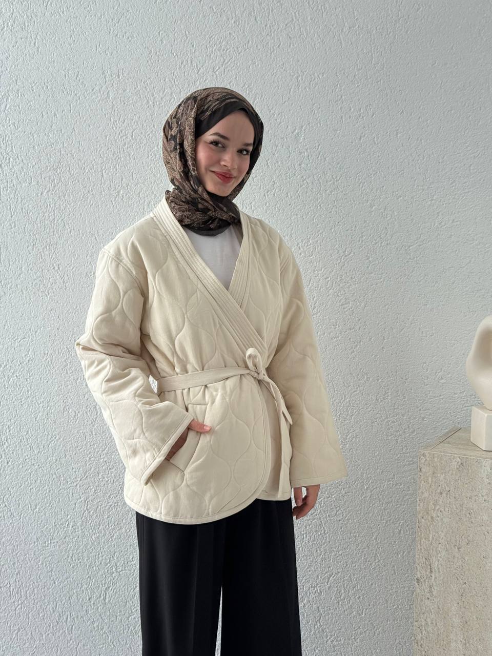 Premium Kalite İçi Dolgulu Kuşaklı Ceket 900 - Bej