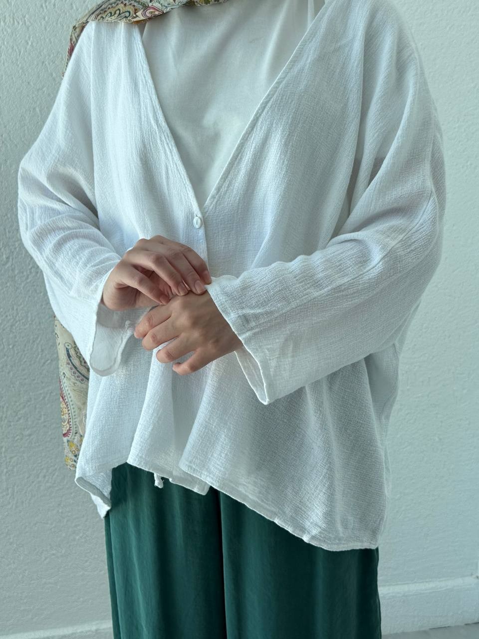 Keten Dokulu Tek Düğmeli Hırka - Kimono - Beyaz