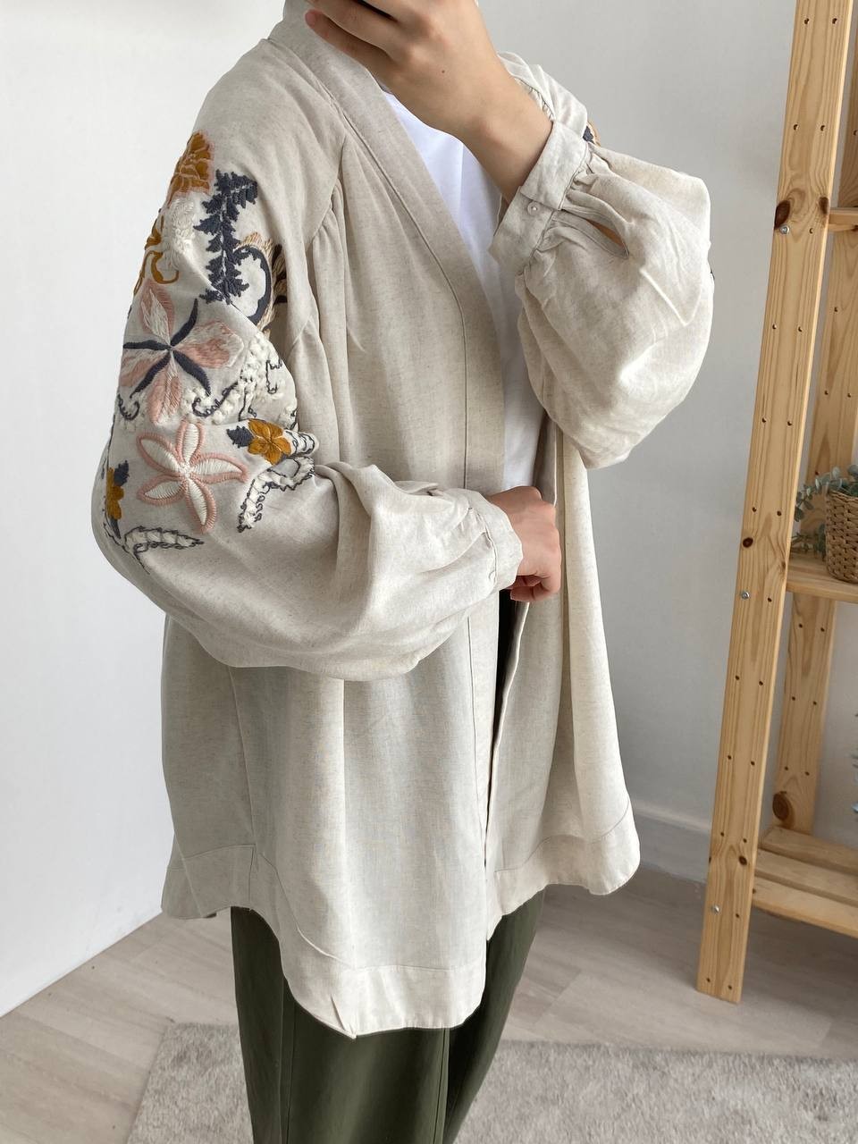 Nakışlı Çiçek Desenli Kimono - naturel