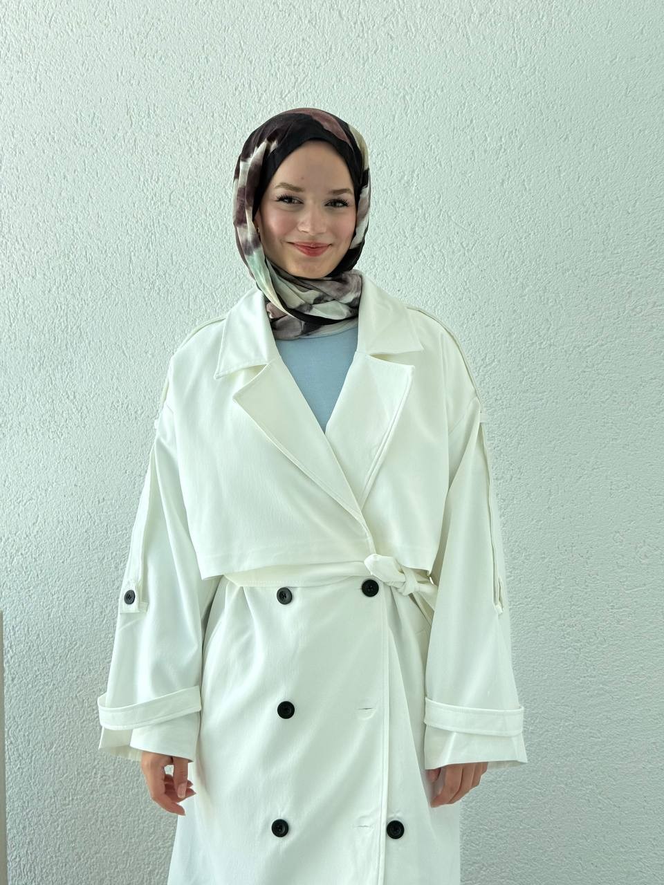 Premium Kalite Oversize Astarlı Kuşaklı Trençkot - Beyaz