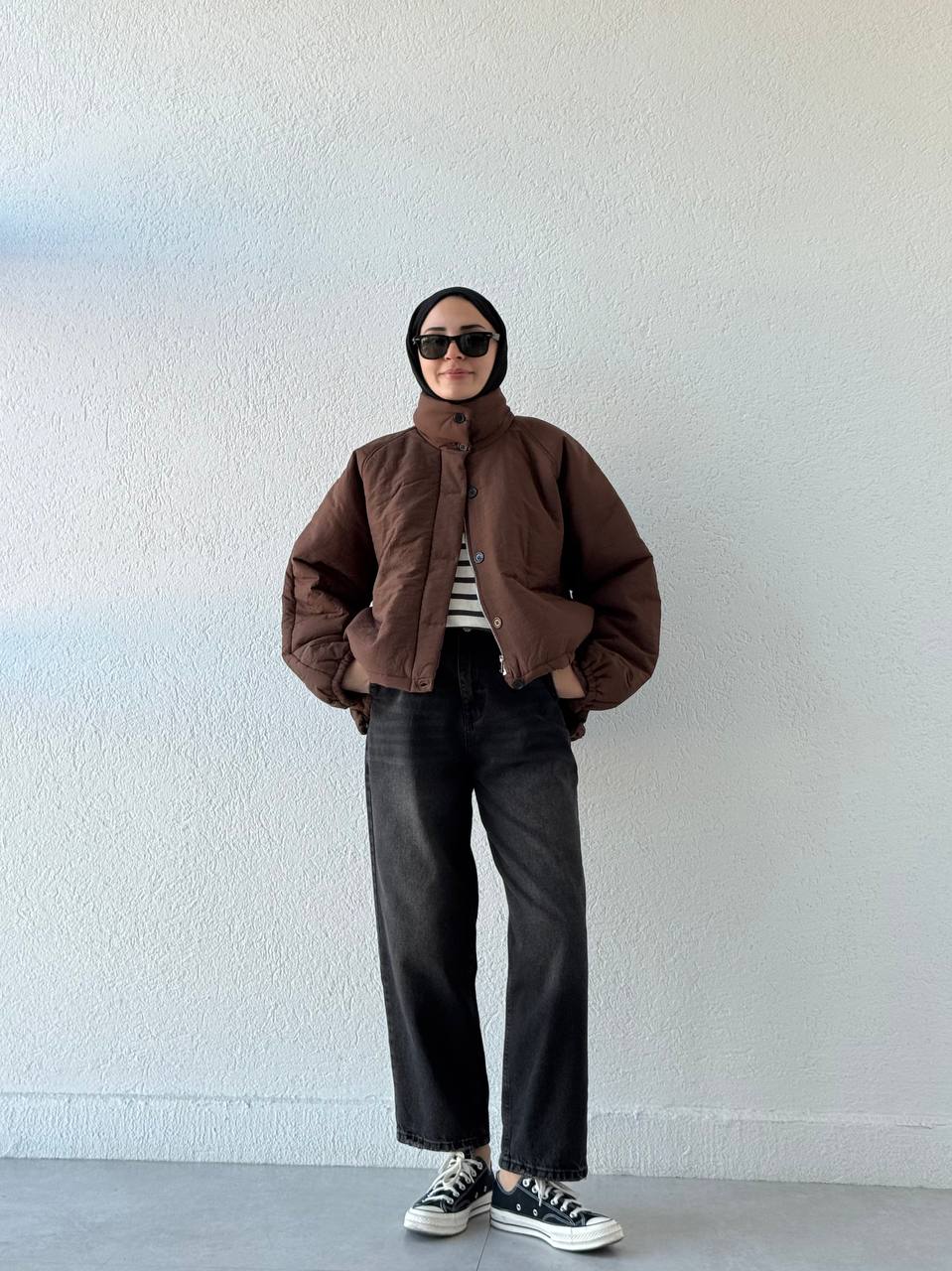 Dik Yakalı Arkası Uzun Bel Ayarlamalı Mont 2291