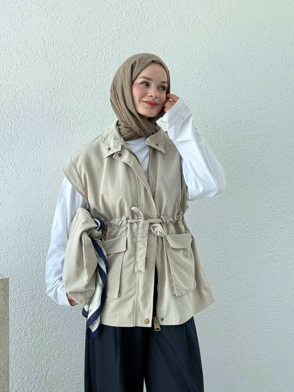 Bel Kuşak Detaylı İç Astarlı Yelek 0004 BY