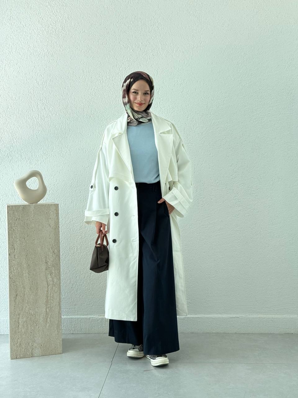 Premium Kalite Oversize Astarlı Kuşaklı Trençkot - Beyaz