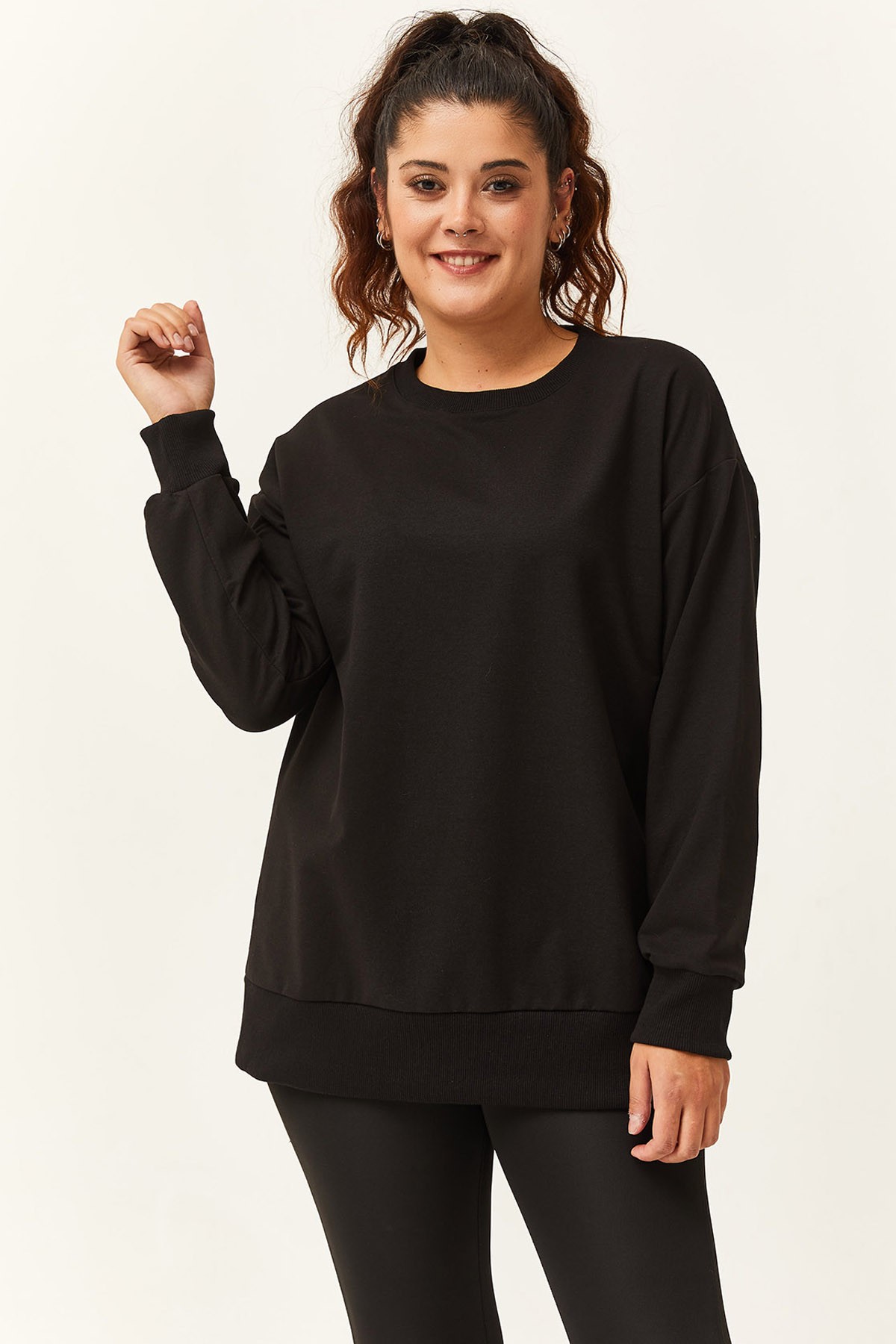 Kadın Büyük Beden Basic Sweatshirt - Siyah