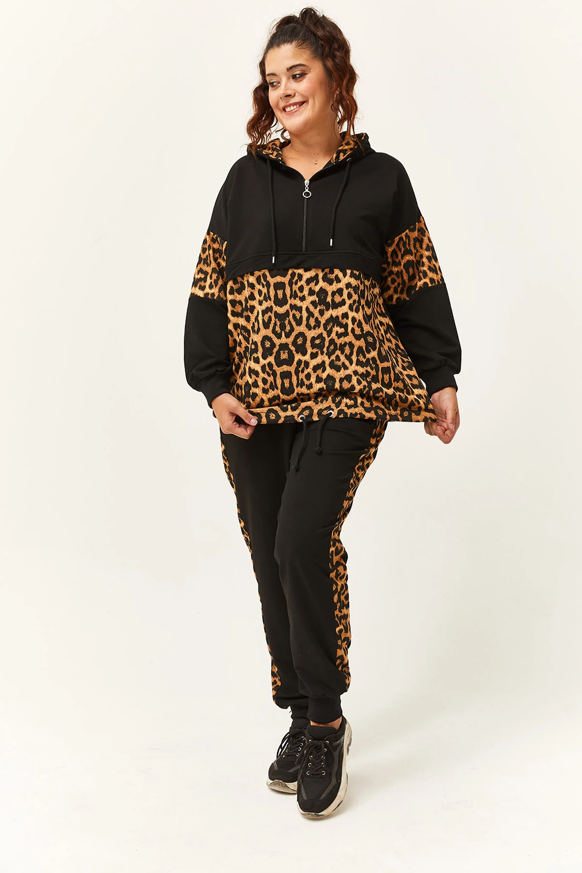 Kadın Büyük Beden Leopar Garnili Eşofman Takımı - Siyah