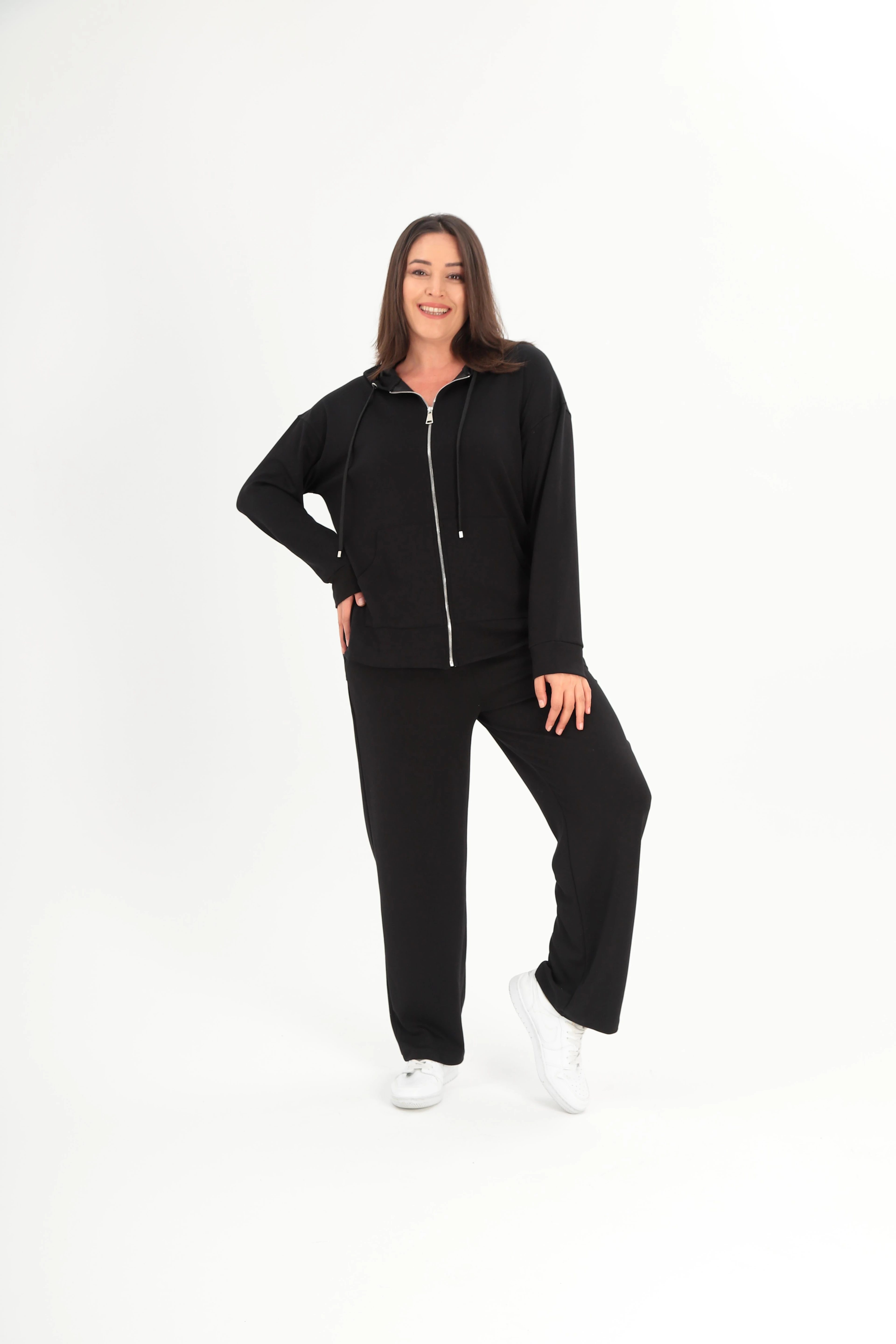 Ebsumu Kadın Büyük Beden Fermuarlı Rahat Ve Şık Tasarım Pamuklu Eşofman Takımı