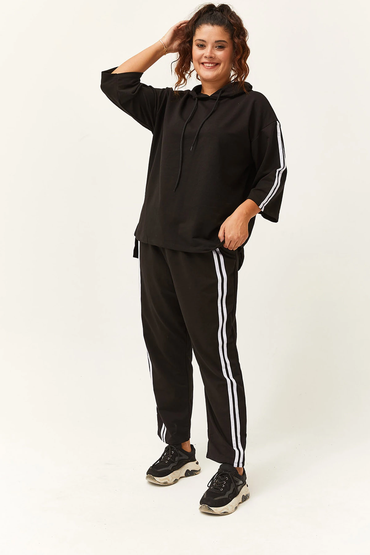 Kadın Büyük Beden Çift Çizgili Truvakar Kol Eşofman Takımı - Siyah