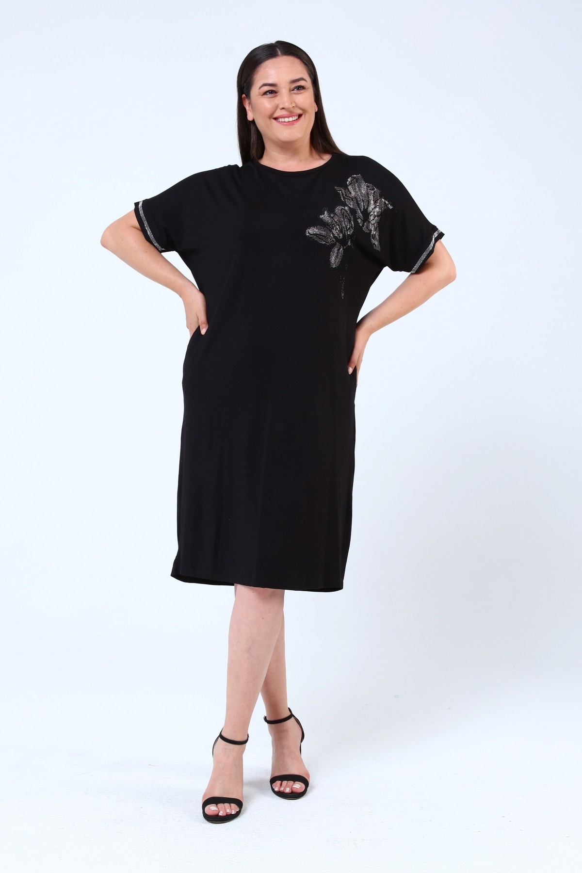 Kadın Büyük Beden Taş Çiçek Desenli Cep Detaylı Elbise - Siyah