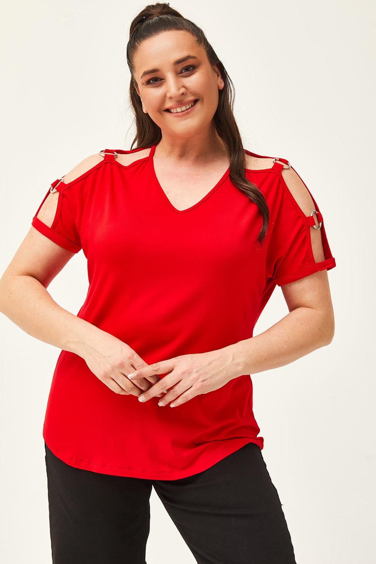 Kadın Büyük Beden Omzu Halka Detay Bluz - Kırmızı