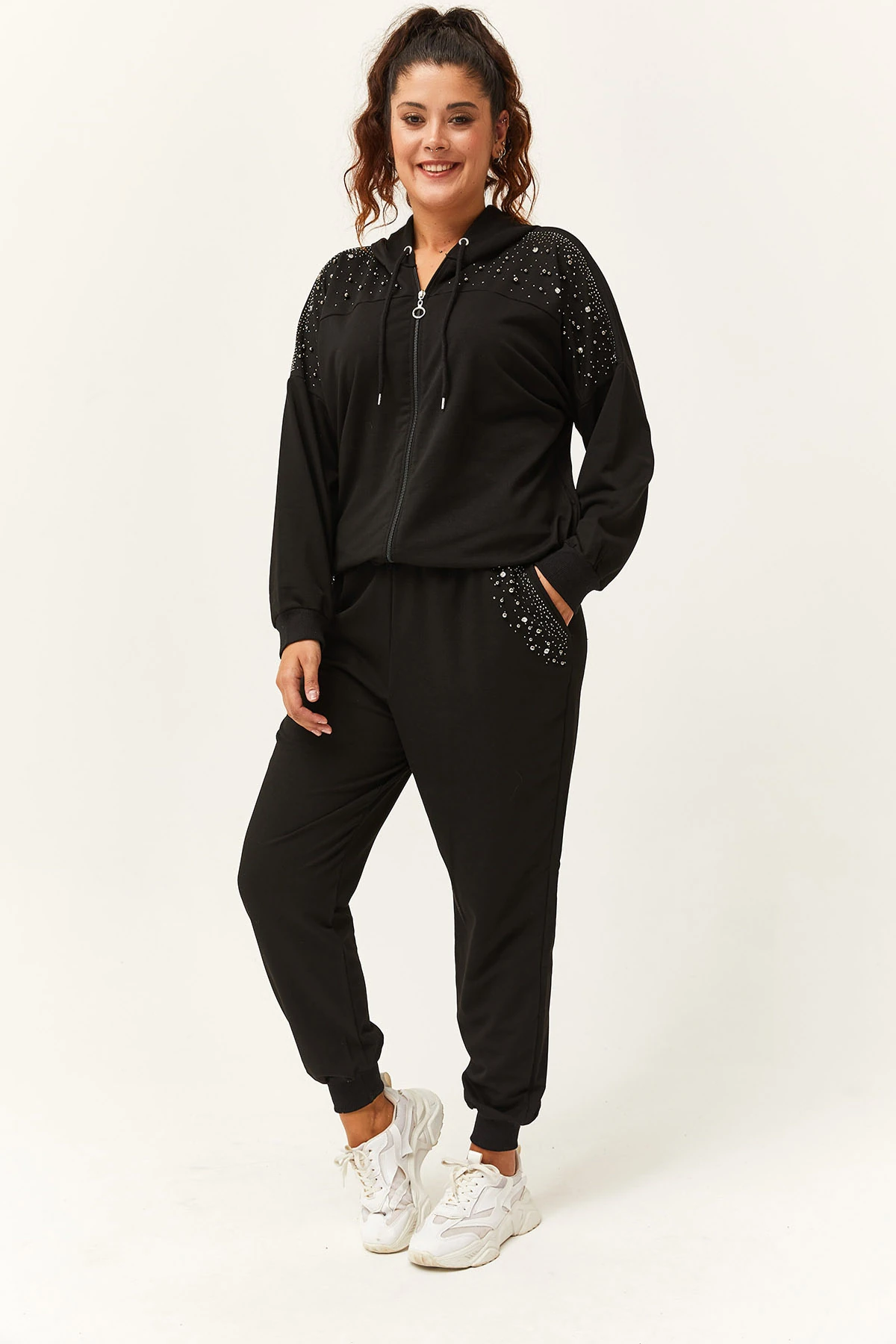 Kadın Büyük Beden Taş Ve Boncuk İşlemeli Eşofman Takımı - Siyah