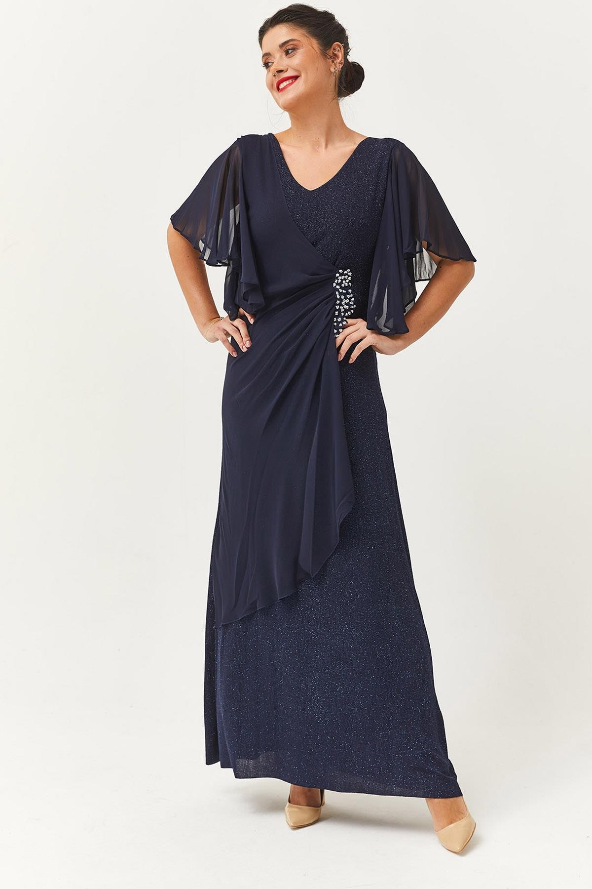 Kadın Büyük Beden Şifon Kol Taşlı Asimetrik Detaylı Uzun Abiye & Gece Elbisesi