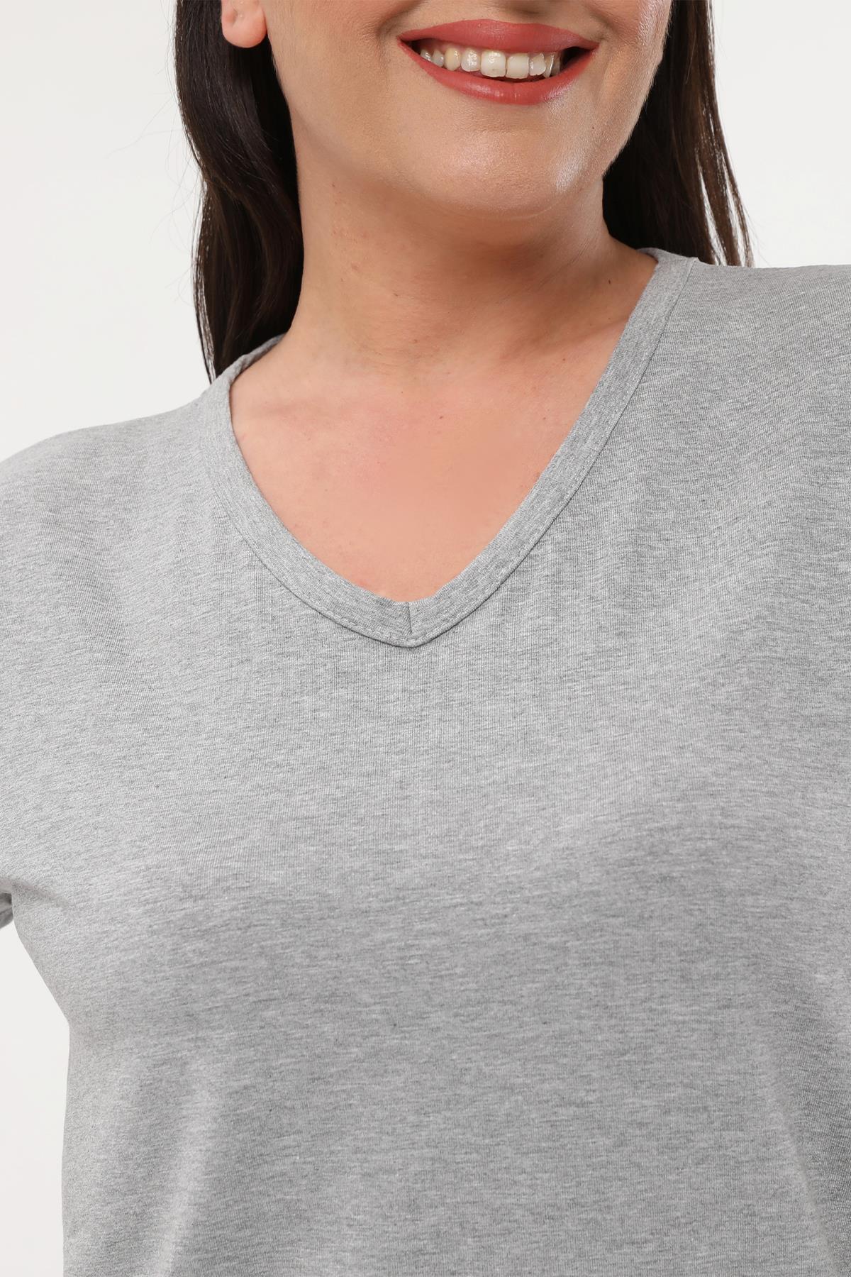 Kadın Büyük Beden V Yaka Basic Kısa Kollu T-Shirt - Gri