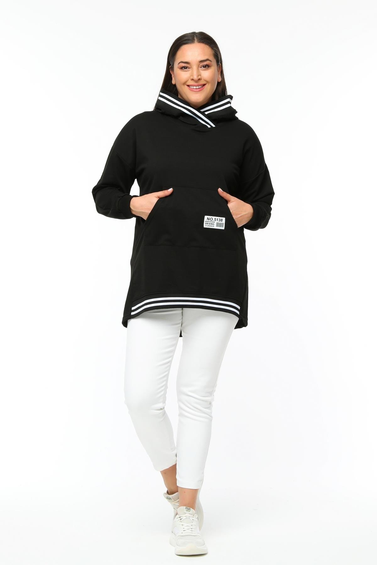 Kadın Büyük Beden Kapüşonlu Siyah Beyaz Ribana Detaylı Siyah Sweatshirt - Siyah