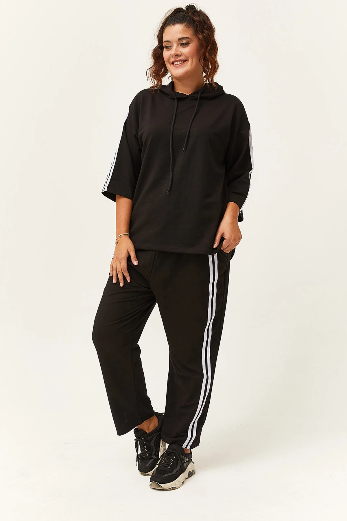 Kadın Büyük Beden Çift Çizgili Truvakar Kol Eşofman Takımı - Siyah