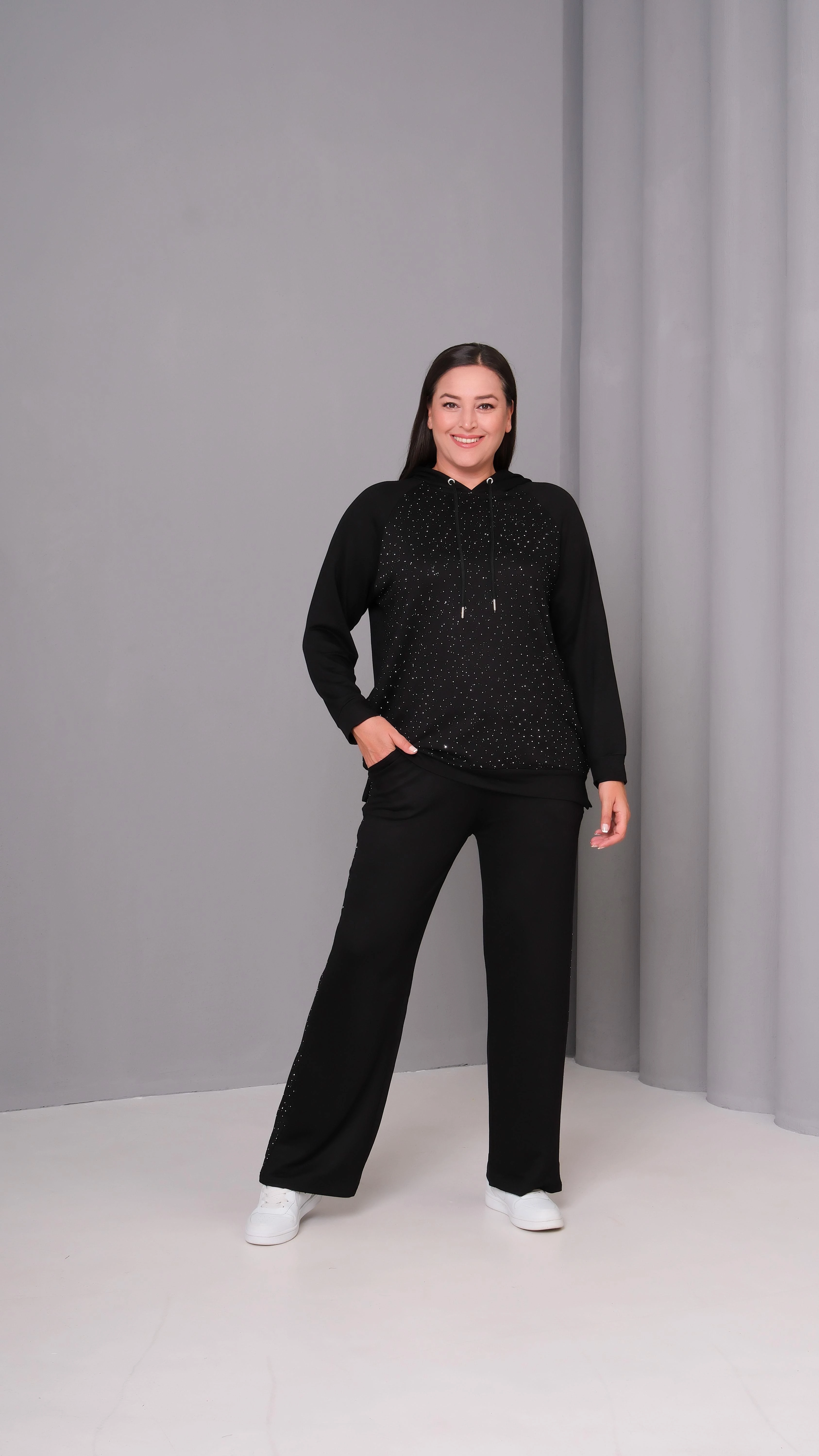 Kadın Büyük Beden Sho Kumaş Taş Detay Kapüşonlu Eşofman Takımı