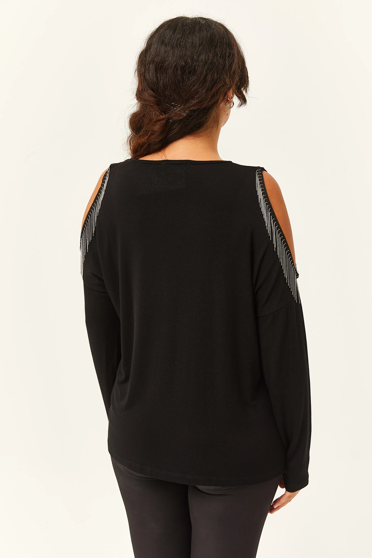 Kadın Büyük Beden Omuz Dekolte Ve Püskül Detaylı Bluz - Siyah
