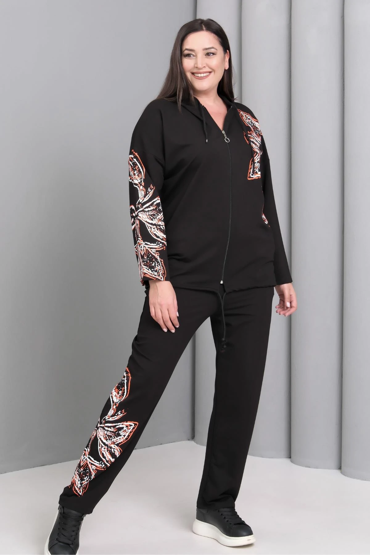 Kadın Büyük Beden Baskılı Fermuarlı Siyah Eşofman Takımı - Siyah