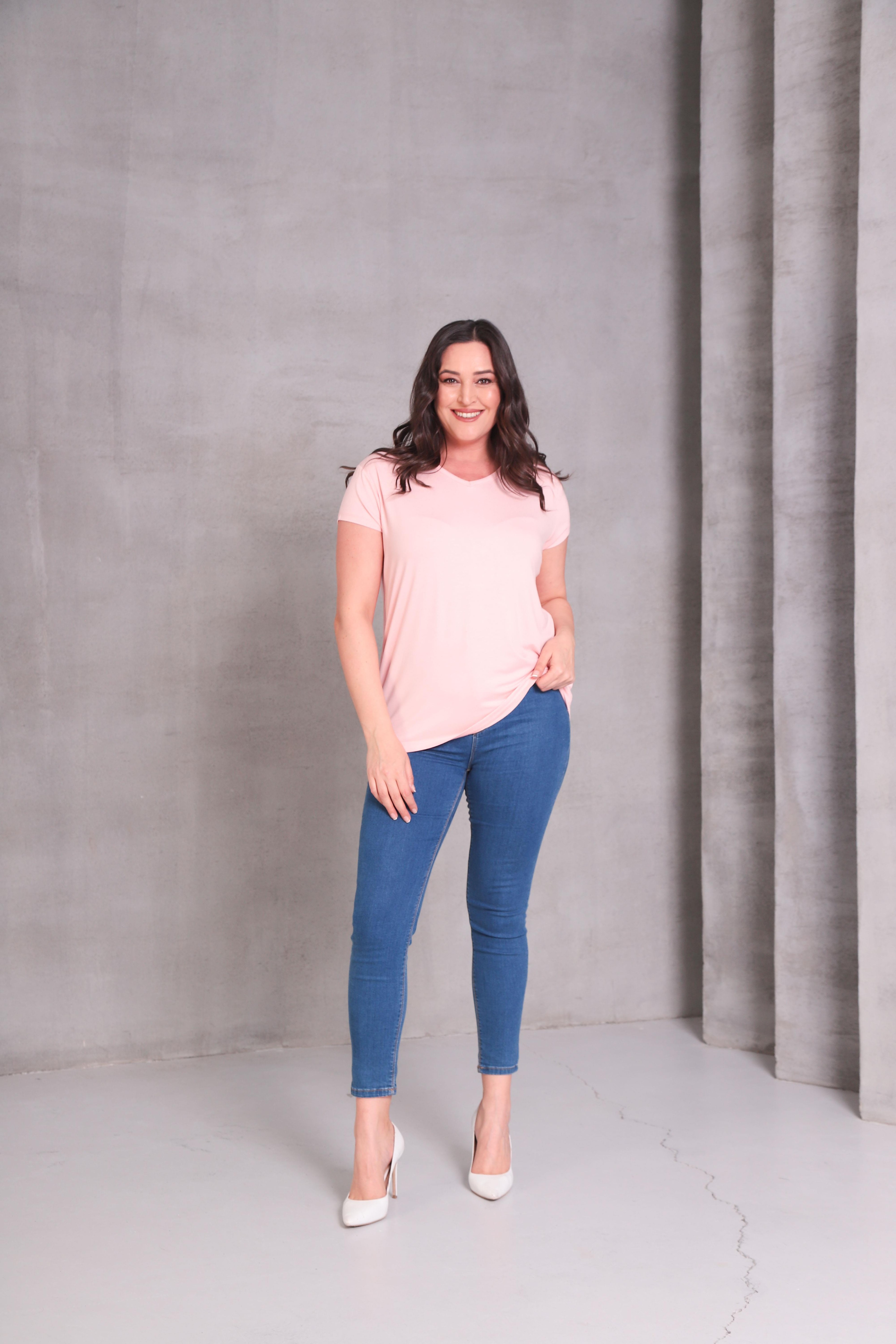 Kadın Büyük Beden V Yaka Basic Kısa Kollu T-Shirt - Pudra