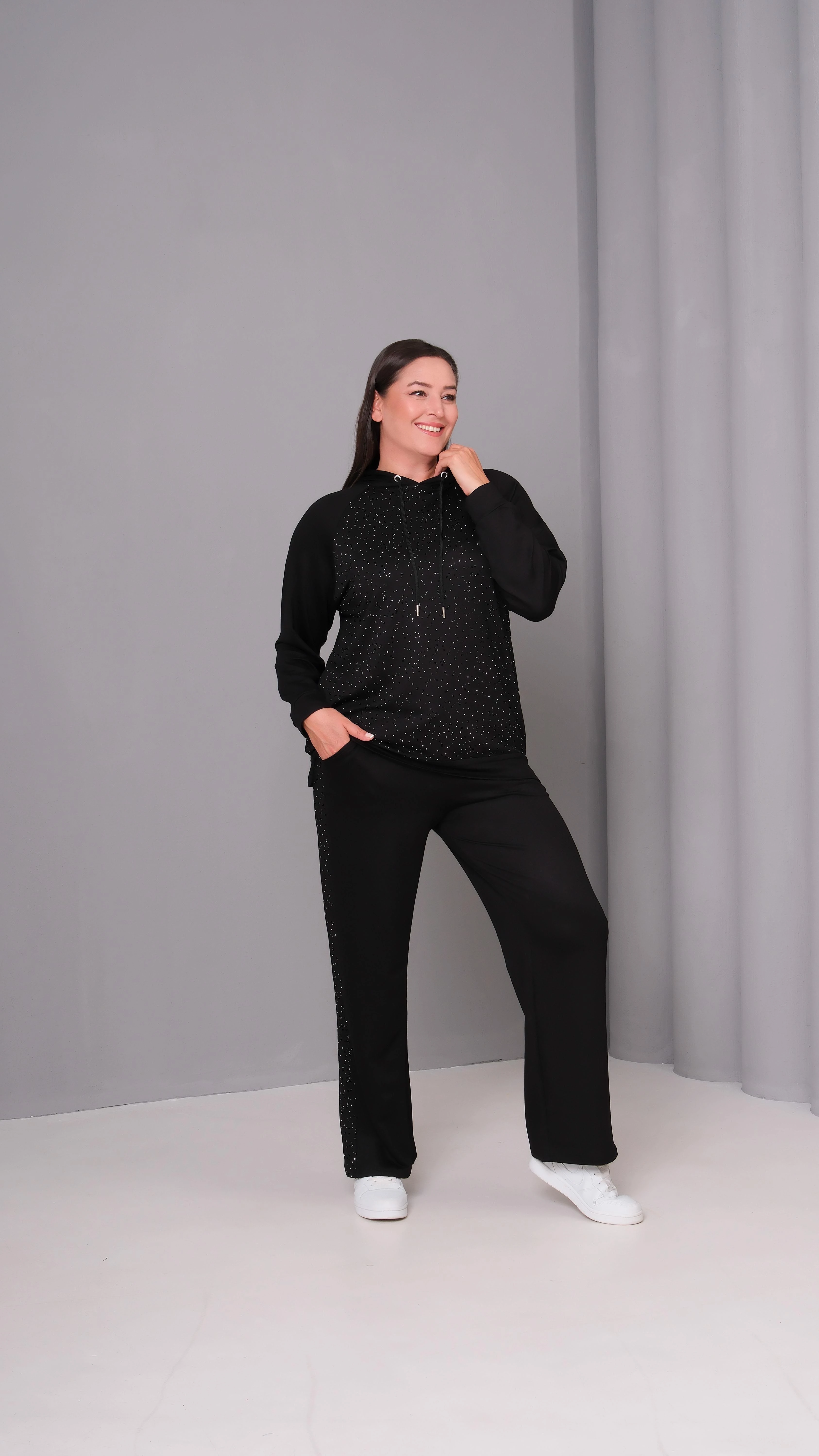 Kadın Büyük Beden Sho Kumaş Taş Detay Kapüşonlu Eşofman Takımı