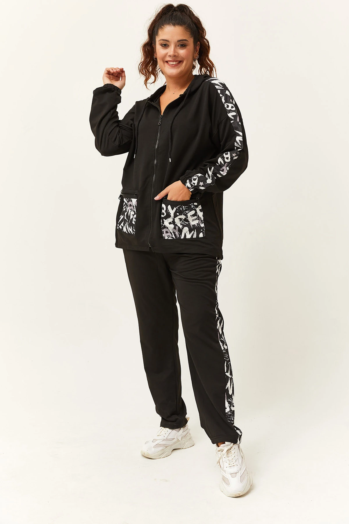 Kadın Büyük Beden Cep Detaylı Ve Fermuarlı Eşofman Takımı - Siyah