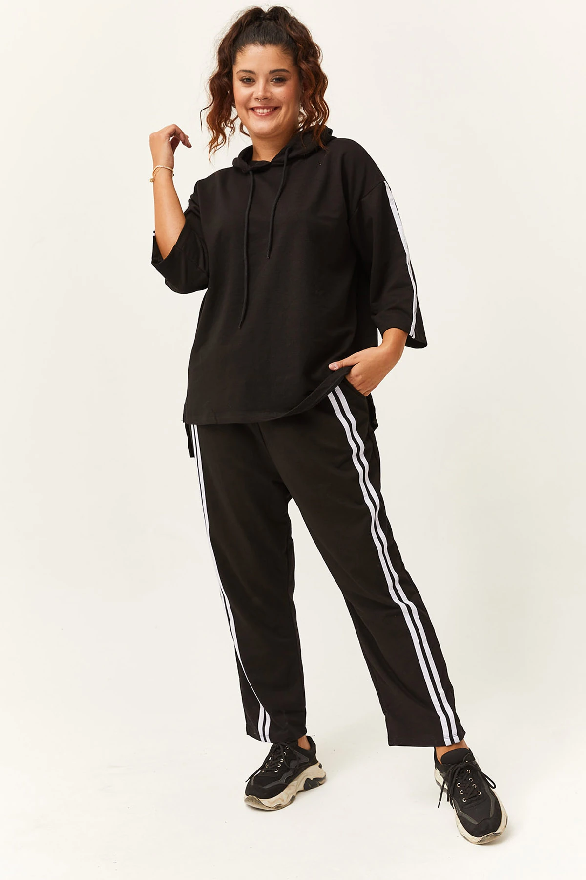 Kadın Büyük Beden Çift Çizgili Truvakar Kol Eşofman Takımı - Siyah