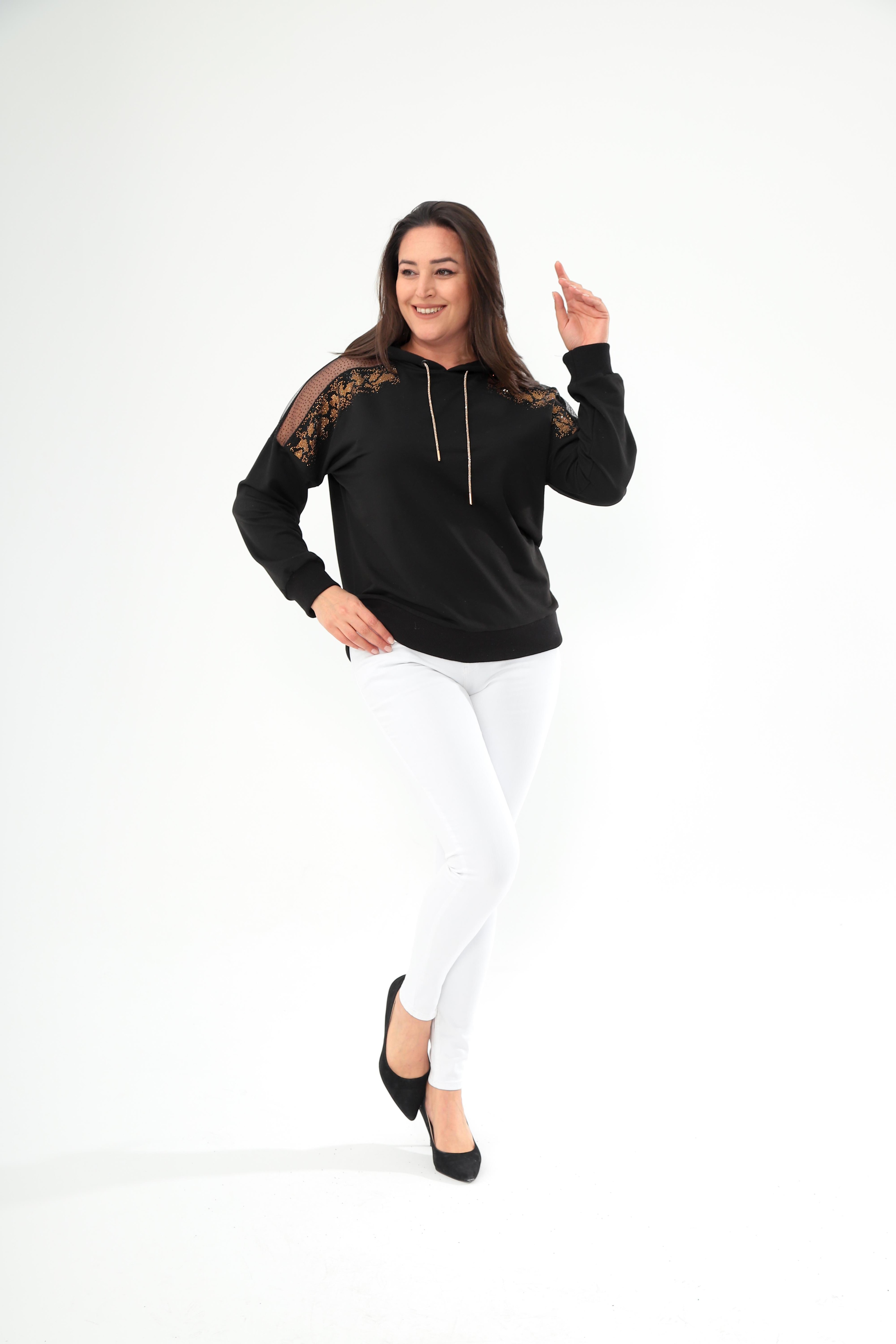 Kadın.Büyük Beden Siyah Kapüşonlu Taş ve Tül Detaylı Kadın Sweatshirt