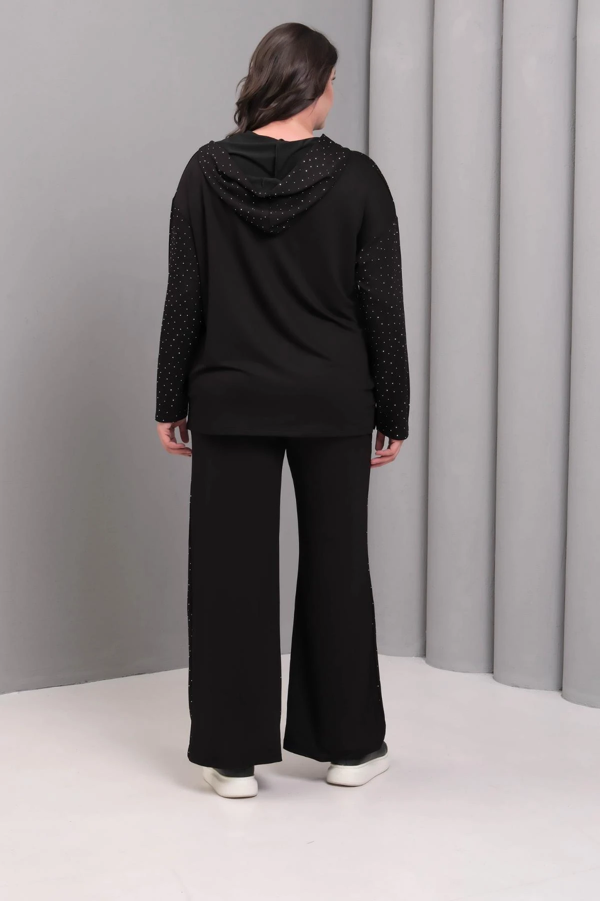 Kadın Büyük Beden Kapüşonlu Taş Baskılı Siyah Eşofman Takımı - Siyah