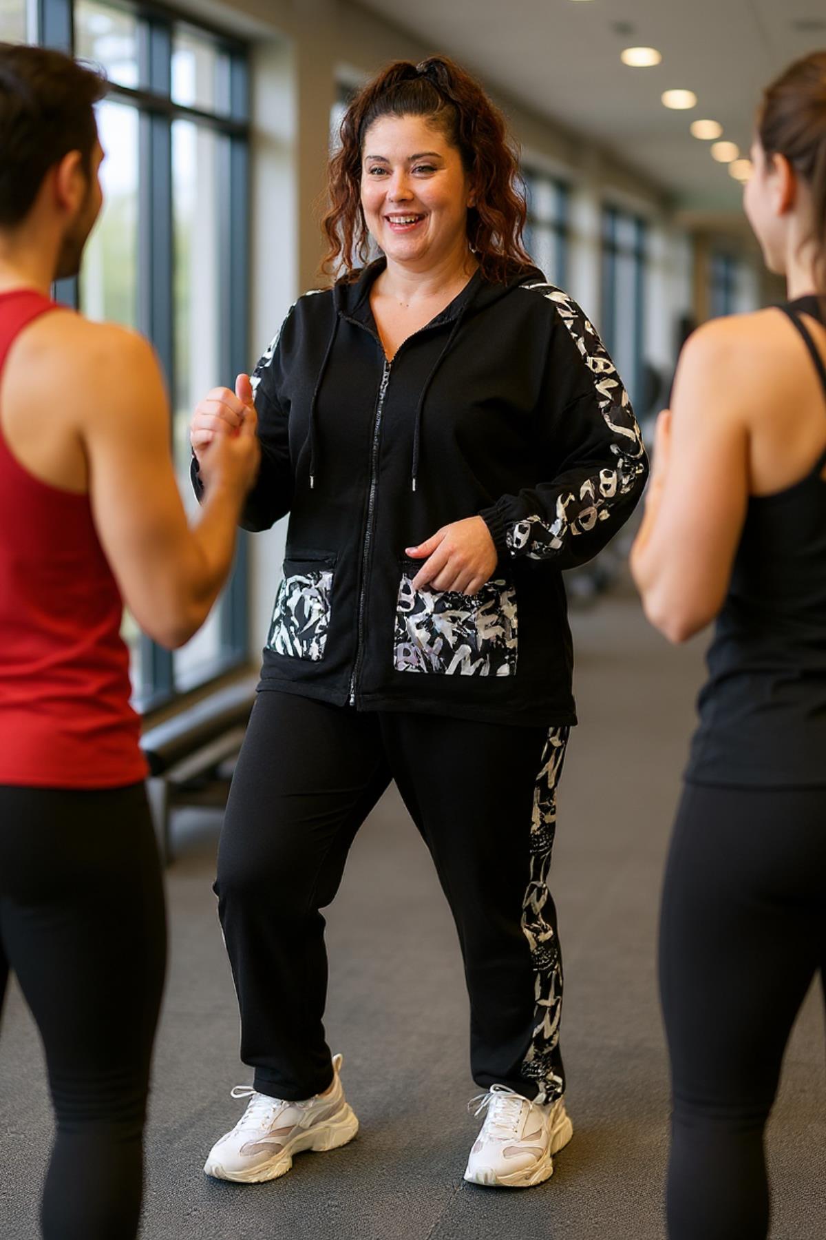 Kadın Büyük Beden Cep Detaylı Ve Fermuarlı Eşofman Takımı