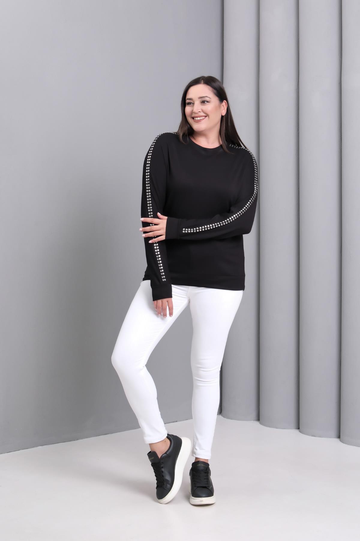 Kadın Büyük Beden Kolları Metal Baskılı Siyah Sweatshirt 