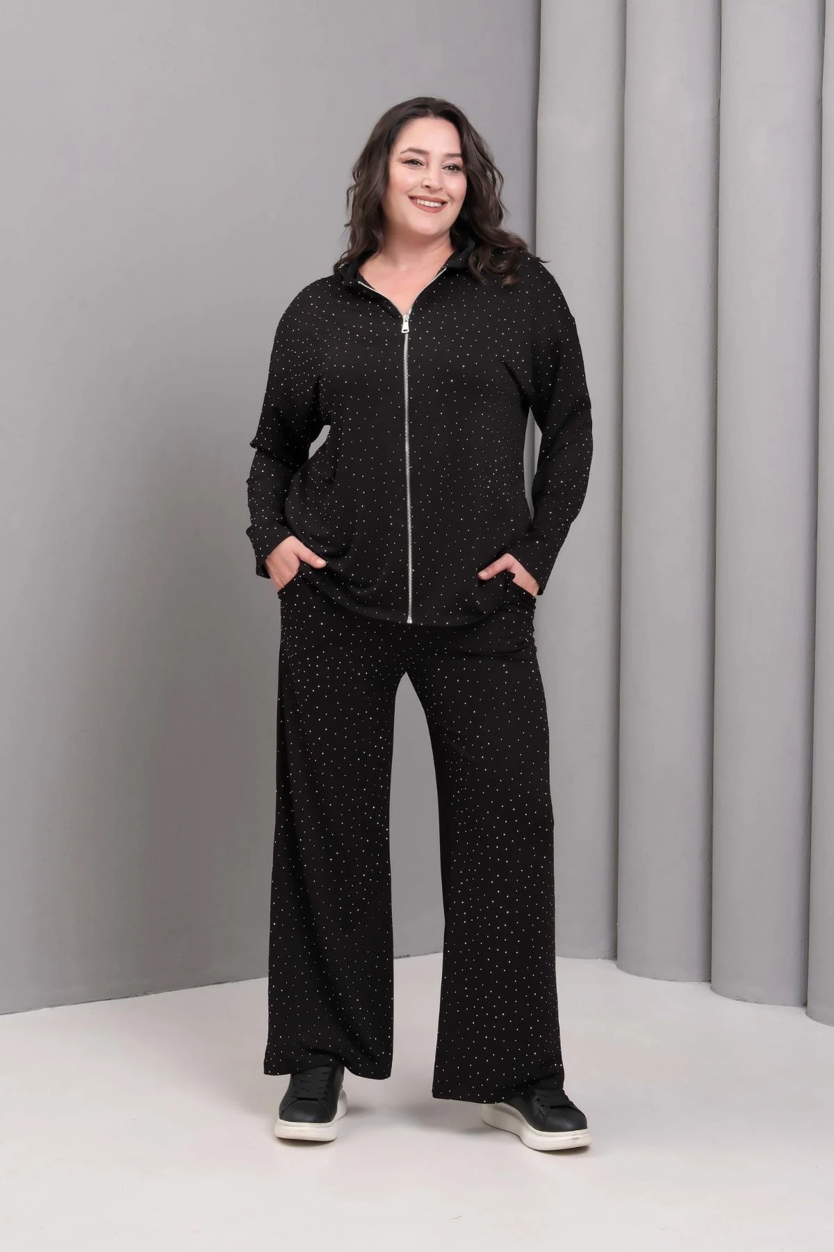 Kadın Büyük Beden Kapüşonlu Taş Baskılı Siyah Eşofman Takımı - Siyah