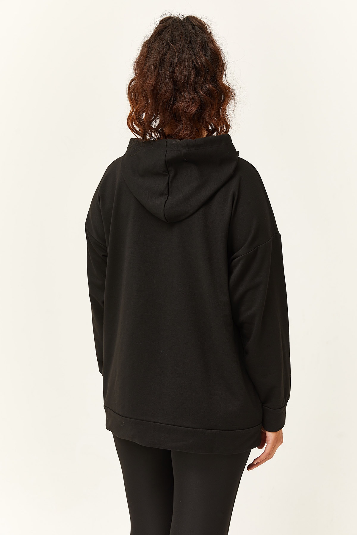 Kadın Büyük Beden Kanguru Cepli Basic Sweatshirt - Siyah