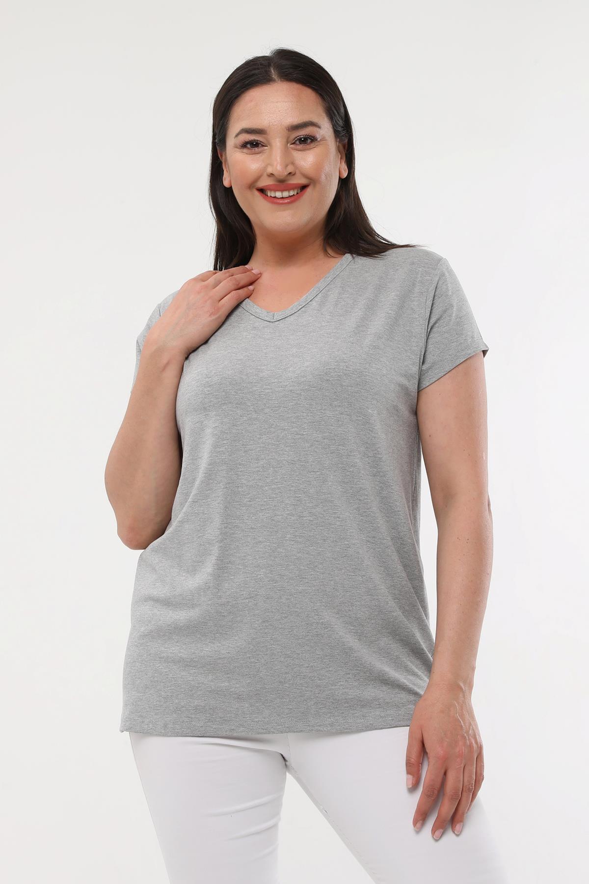 Kadın Büyük Beden V Yaka Basic Kısa Kollu T-Shirt - Gri