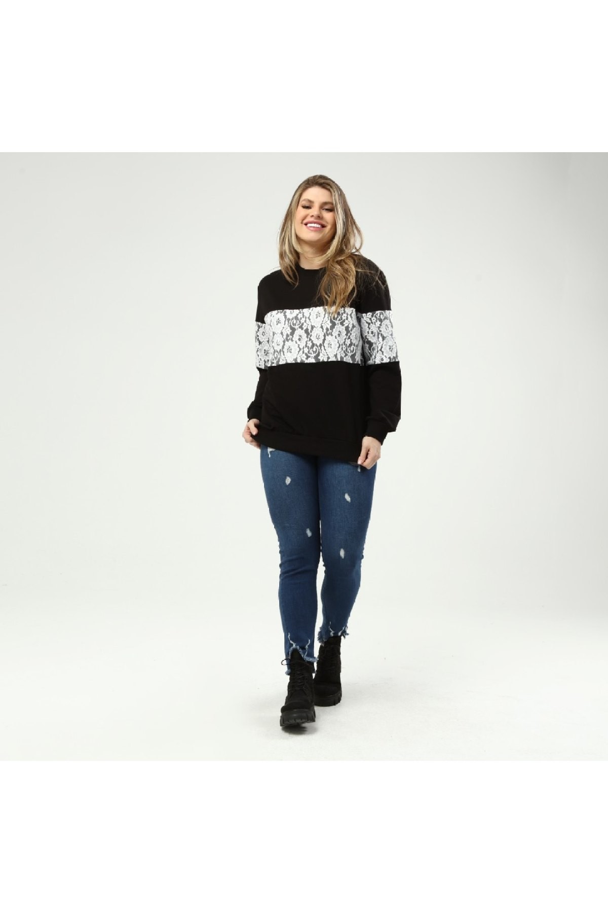 Kadın Büyük Beden Dantel Garnili Sweatshirt