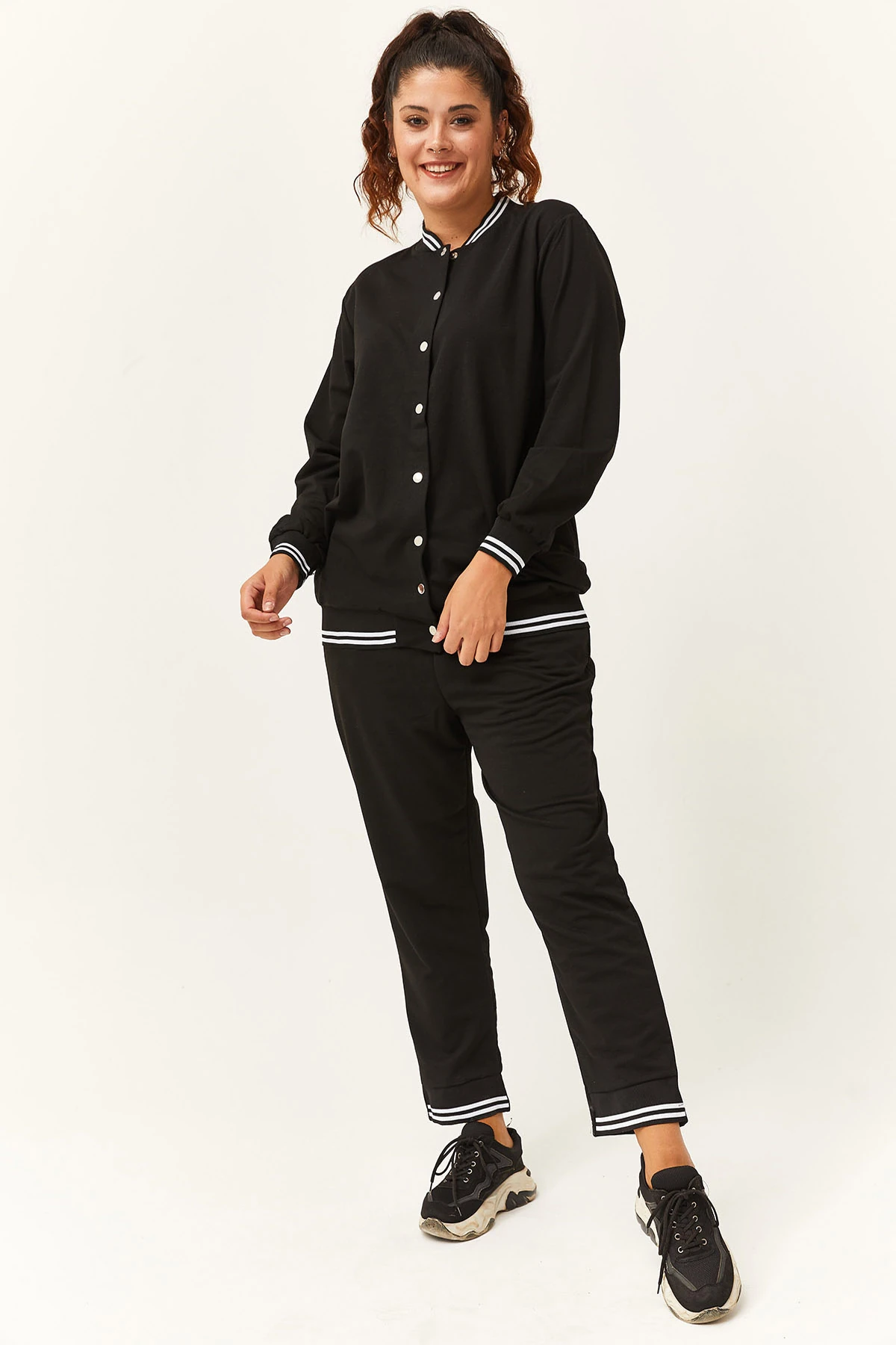 Kadın Büyük Beden Çıtçıt Kapama Eşofman Takımı - Siyah