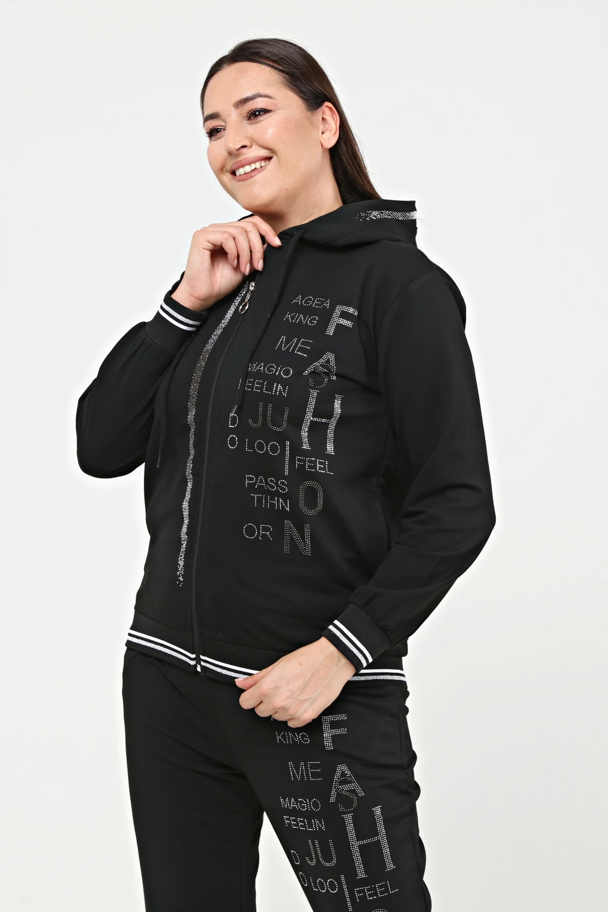 Kadın Büyük Beden Taş Yazı İşlemeli Eşofman Takımı - Siyah