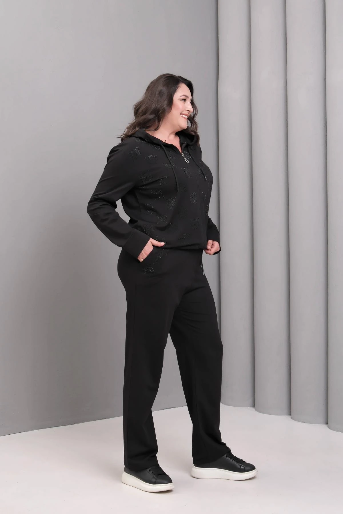 Kadın Büyük Beden Taş Baskılı Kapüşonlu Siyah Eşofman Takımı - Siyah