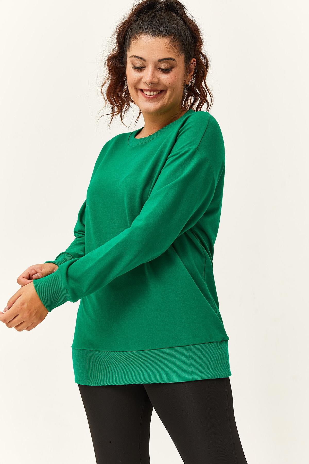 Kadın Büyük Beden Basic Sweatshirt - Yeşil