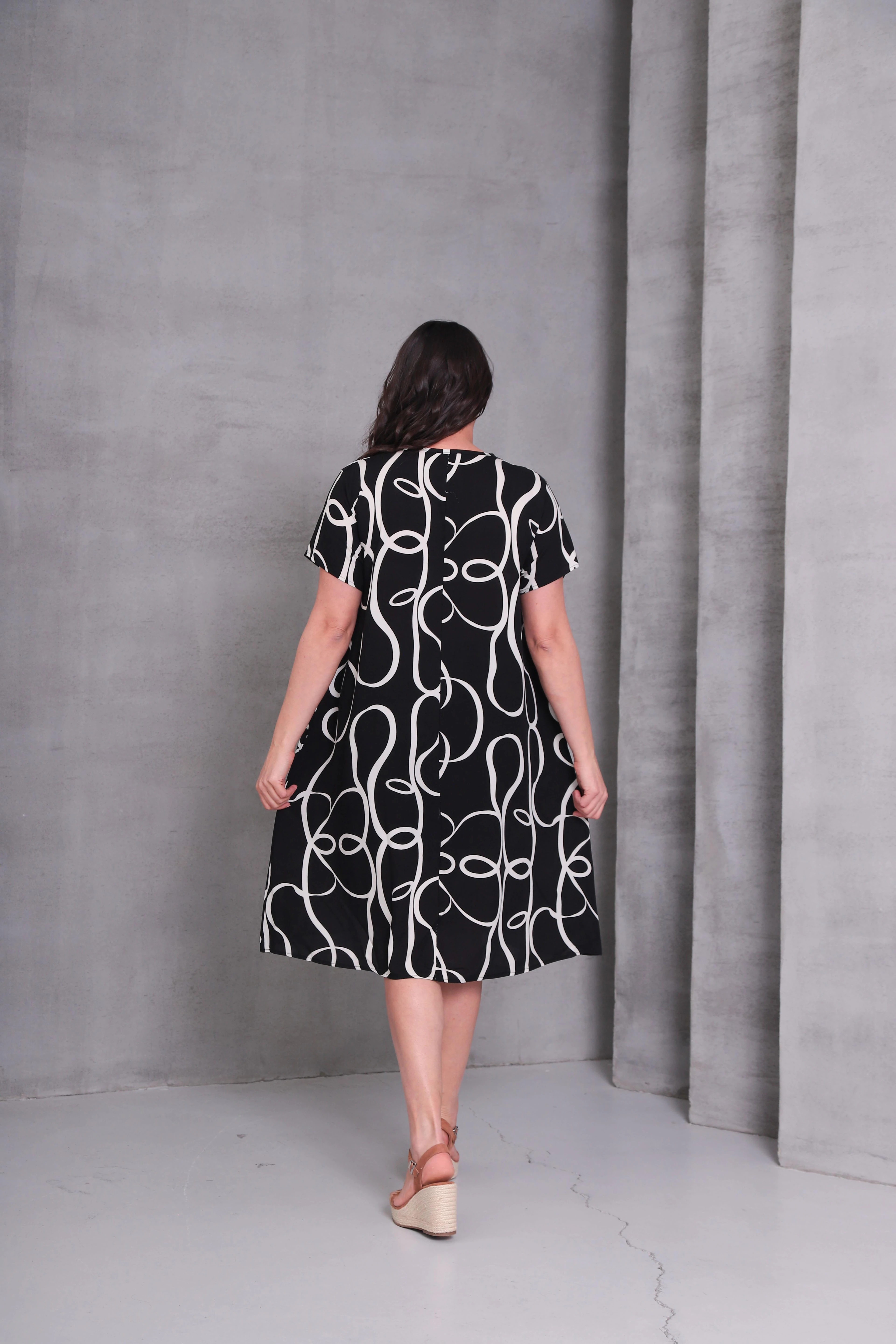 Kadın Büyük Beden Geometrik Desen Dokuma Elbise - Siyah-Beyaz